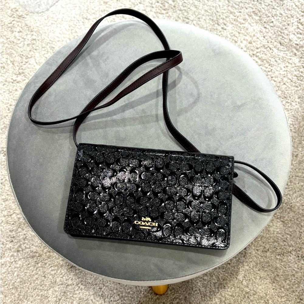 Coach Leather Foldover Clutch Crossbody purse
Black Oxblood Like New